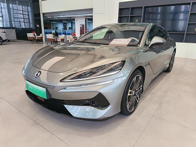 Denza Z9GT DM 2024 1100 four-wheel drive Ultra version