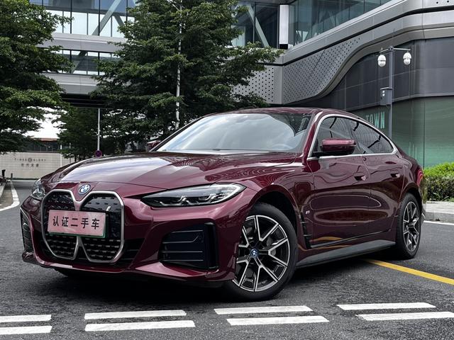 BMW i4 2023 eDrive35