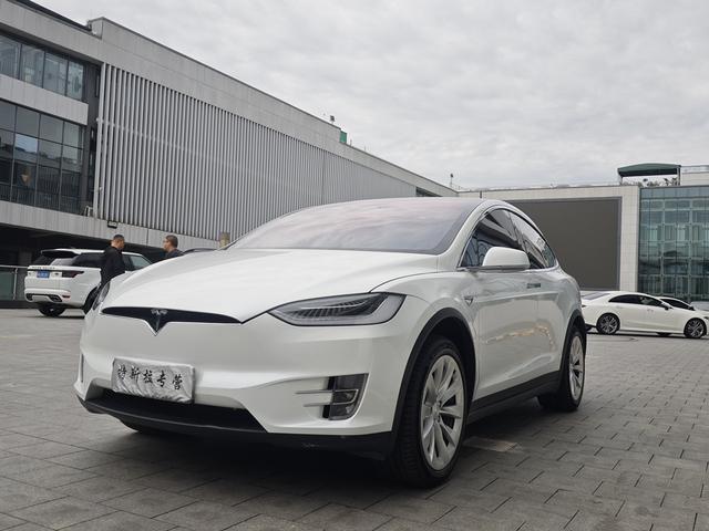 Model X 2019 Long Range Edition