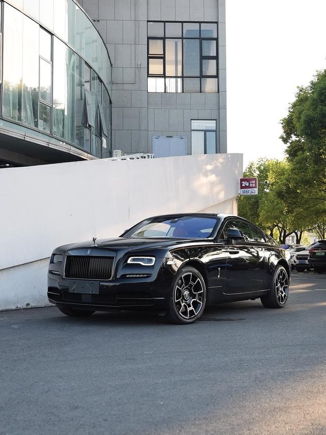 Phantom 2020 Black Badge