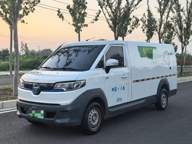 Elf Zhilan 2022 E7 van Transporter flat-top 2-seater Ningde Era 46.36 kWh