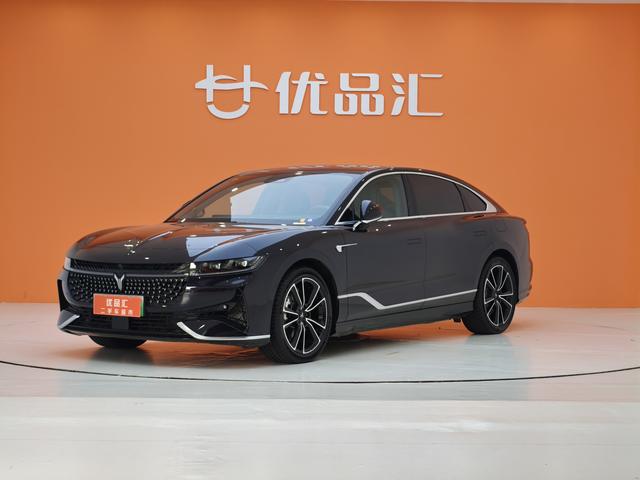 Lantu Chasing Light PHEV 2024 Ultra-long battery life Four-wheel drive Ultimate Edition