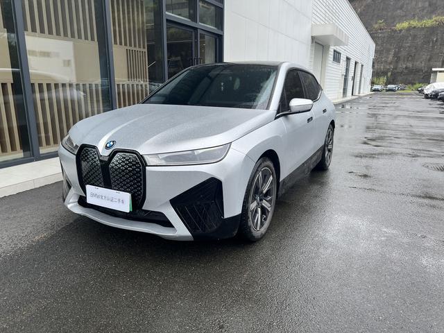 BMW iX 2022 xDrive40