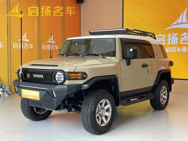 FJ Cool Luze 2018 4.0L automatic four-wheel drive 5-seater parallel import