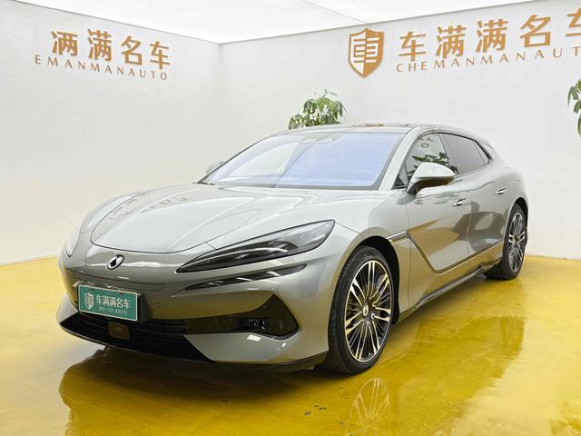 Denza Z9GT DM 2024 1100 four-wheel drive Ultra version