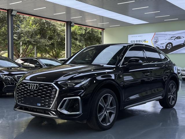 Audi Q5L Sportback 2021 40 TFSI Style