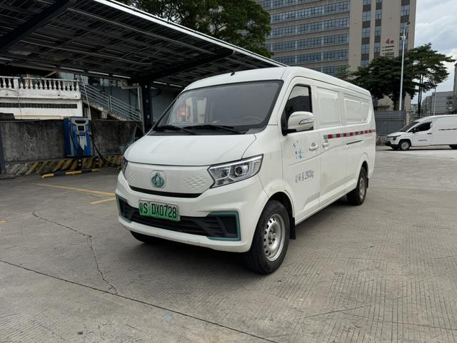 Cross Star V7 EV 2022 model 270KM basic Type
