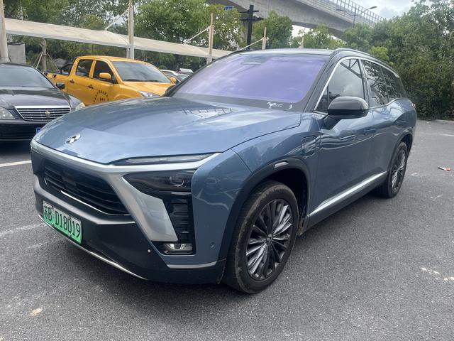 Azera ES8 2020 580KM Benchmark Edition 6-Seater