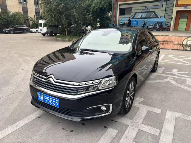 Citroën C6 2021 400THP Comfort Edition