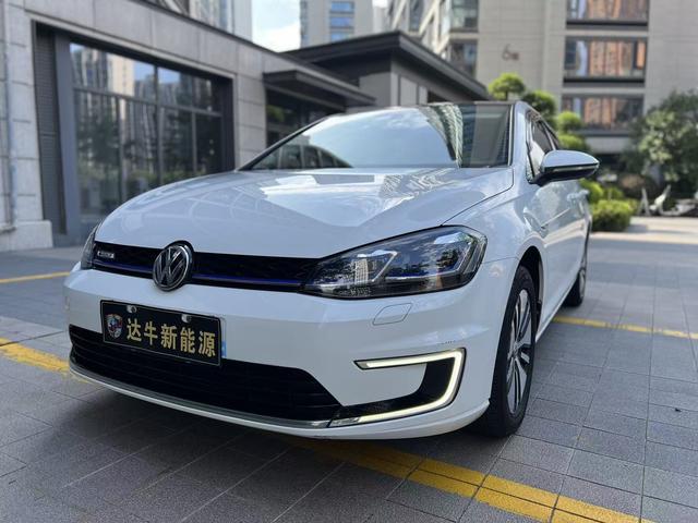Golf*Pure Electric 2019 Chi