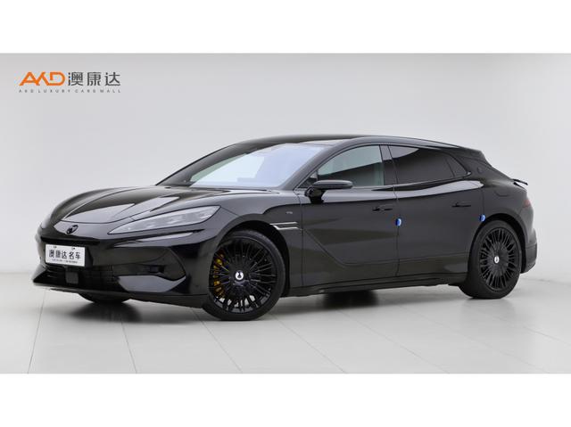 Denza Z9GT DM 2024 1100 four-wheel drive Ultra first edition