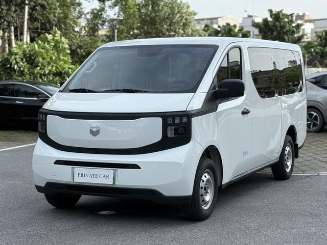 Changan Kaicheng V919 2025 Glory version short-axle low-top elite 6-seater