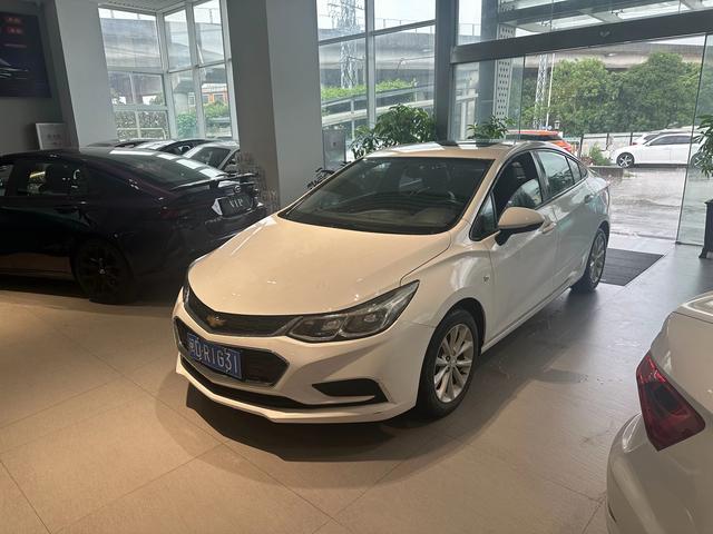 Cruze 2018 320 Automatic Pioneer Sunroof Edition