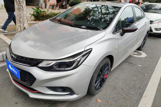 Cruze 2018 Redline 330T dual clutch Leading Edge version