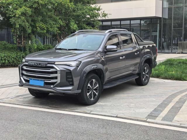 Chase T90 2021 2.0T diesel dual-turbocharged two-wheel drive standard box high chassis manual luxury version