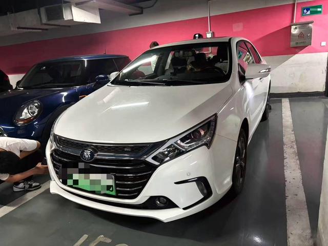 Qin DM 2017 1.5T Premium Model