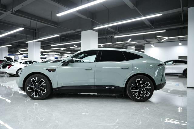 Фото машины 10