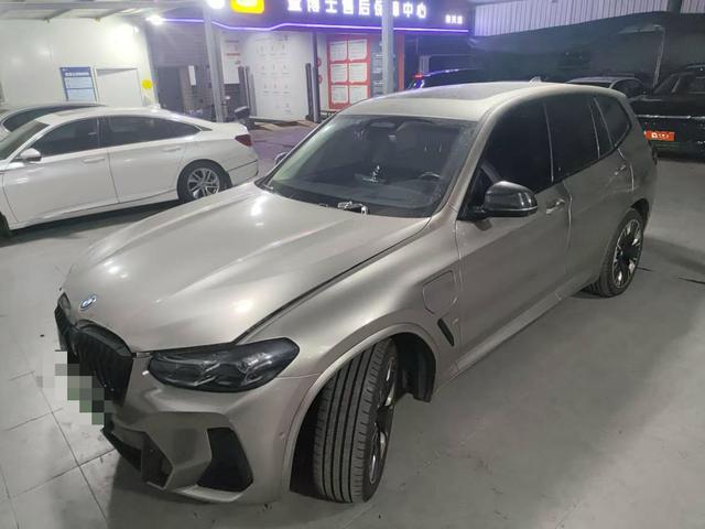 BMW iX3 2023 Genesis