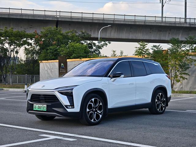 Nio ES8 2020 415KM signature edition seven-seater