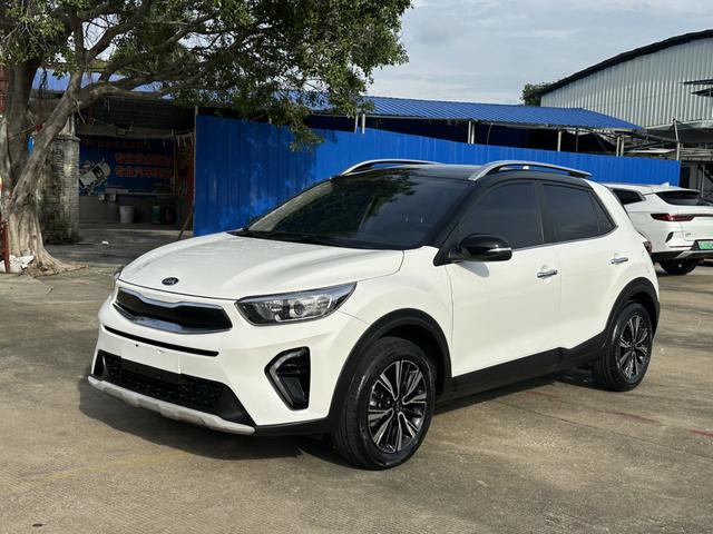 Eclat 2021 1.4L CVT Fun Sunroof Model