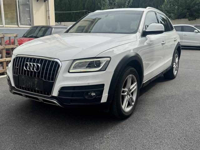 Audi Q5 2017 Plus 40 TFSI Technical