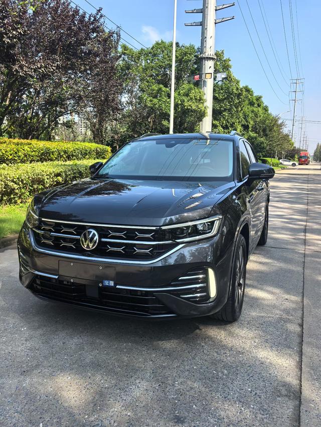 Tanyue 2023 330TSI two-wheel drive R-Line high-energy version