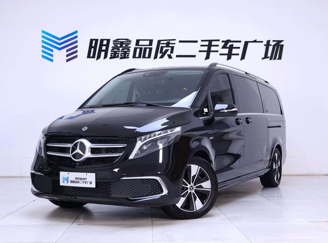 Mercedes-Benz V-Class 2022 V 260 L Long Wheelbase Premium
