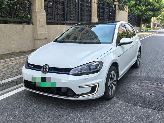 Golf*Pure Electric 2019 Chi