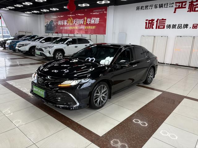 Camry 2022 2.5G Deluxe