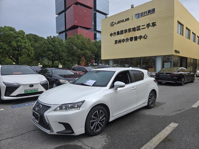 Lexus CT 2020 CT200h Elite Edition Monochrome