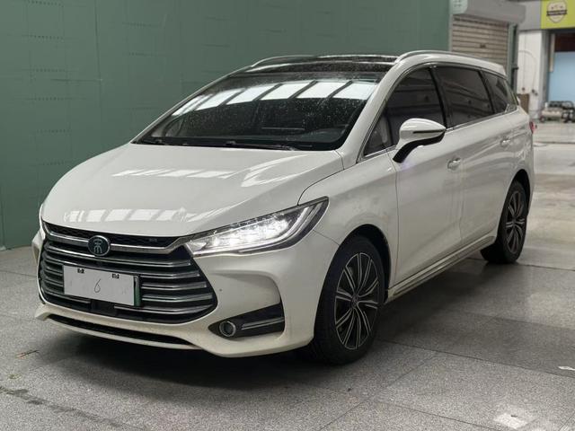 Song Max DM 2019 DM 1.5T Zhilian Zhixiang 6-seater Country V
