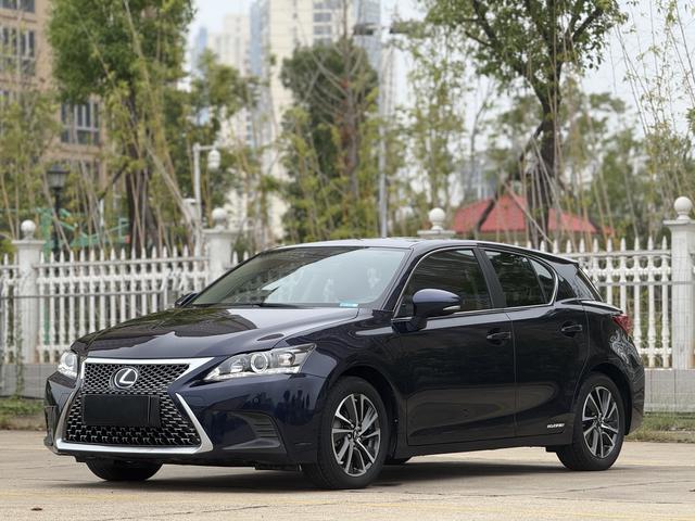 Lexus CT 2020 CT200h Elite Edition Monochrome