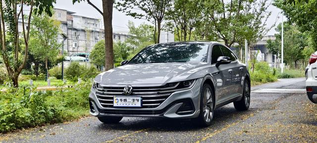 Volkswagen CC 2024 model 380TSI eye-catching version