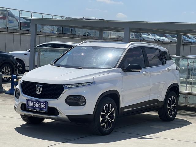 Baojun 510 2019 1.5L automatic exclusive type Country VI