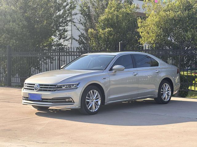 Phaeton 2018 Modified 380TSI 2WD Signature Edition