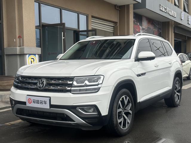 Touron 2017 380TSI 4WD Luxury Edition
