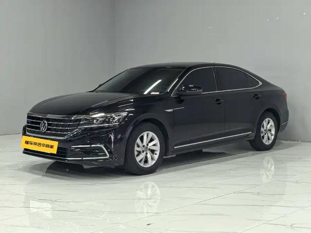 Passat PHEV 2022 430PHEV Hybrid Luxury Edition