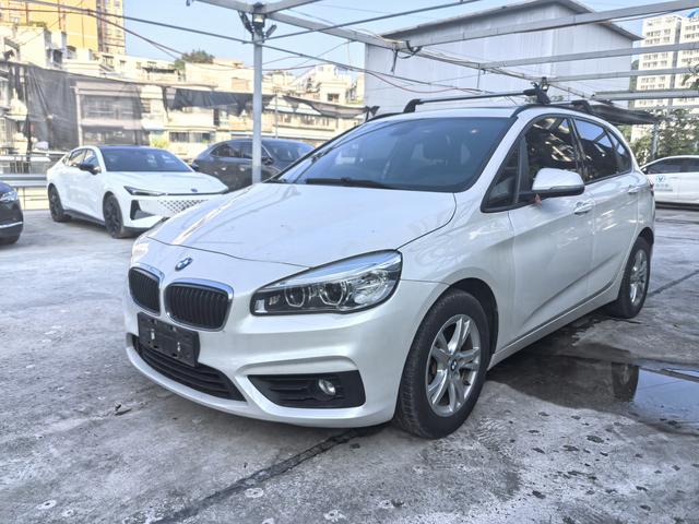 BMW 2 Series Wagon 2016 218i Leader