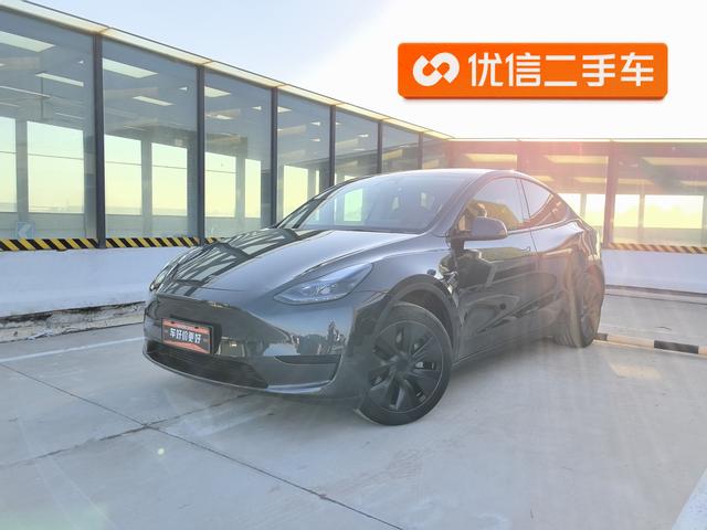 Model Y 2024 rear-wheel drive version