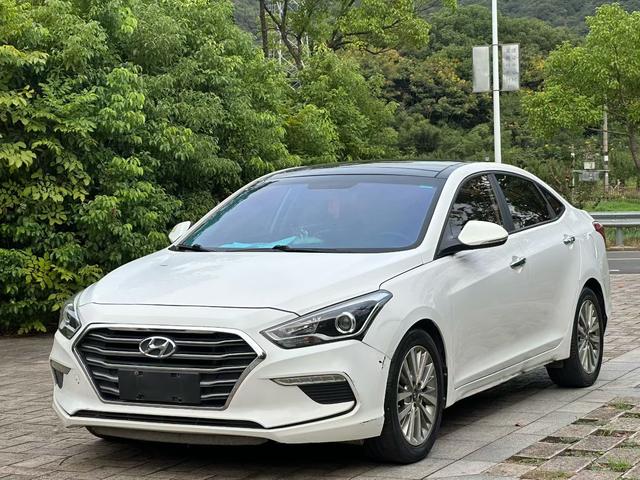 Mito 2017 1.6T Automatic Intelligent GLS State V