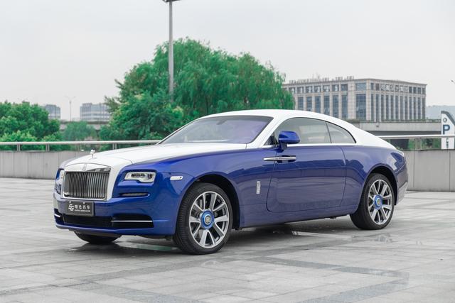 Phantom 2018 model 6.6T Standard Type