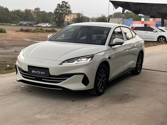 Seal 06DM 2025 Smart Driving Version DM-i 80KM Luxury