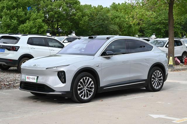 Nio EC6 2024 model 75kWh
