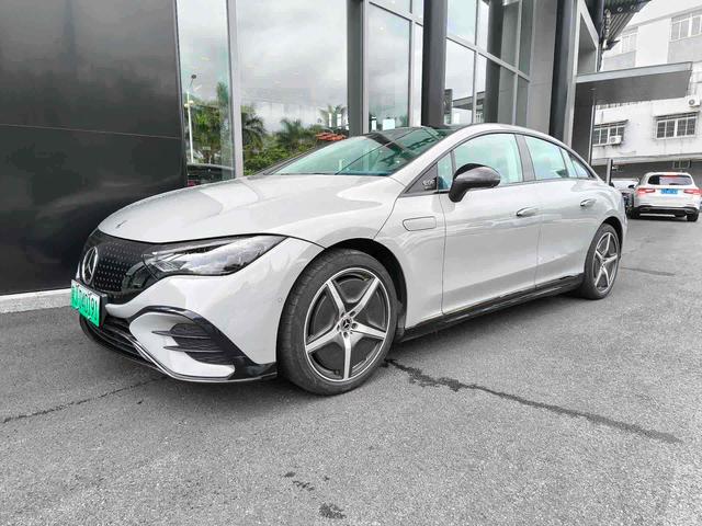 Mercedes-Benz EQE 2022 EQE 350 Priority Special Edition