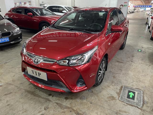 YARiS L Chiron 2017 1.5E CVT Phantom Edition