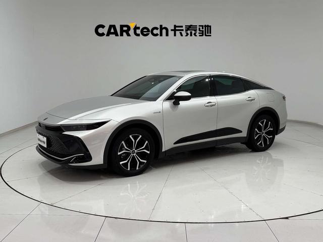 Crown SportCross 2023 2.5L HEV Premium Edition