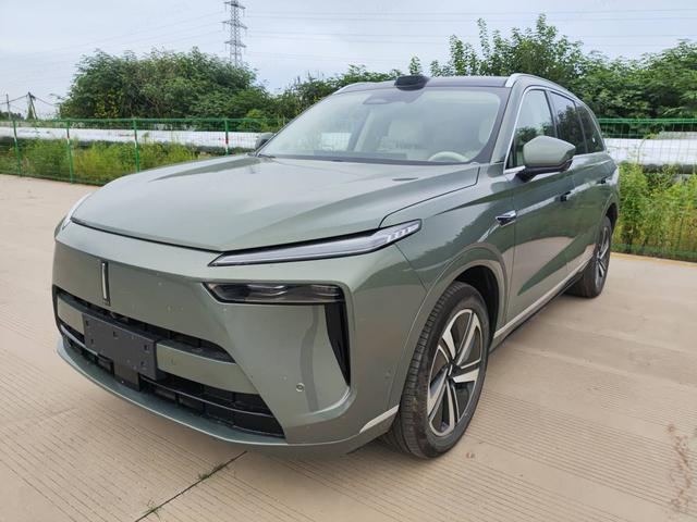 Blue Mountain 2025 four-wheel drive Max