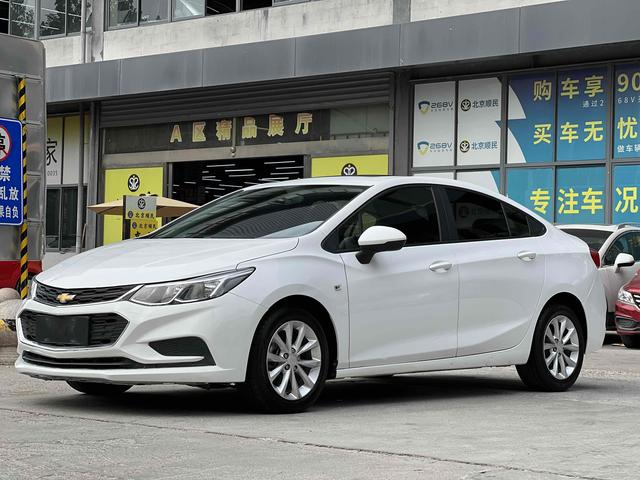 Cruze 2018 320 Automatic Pioneer Sunroof Edition