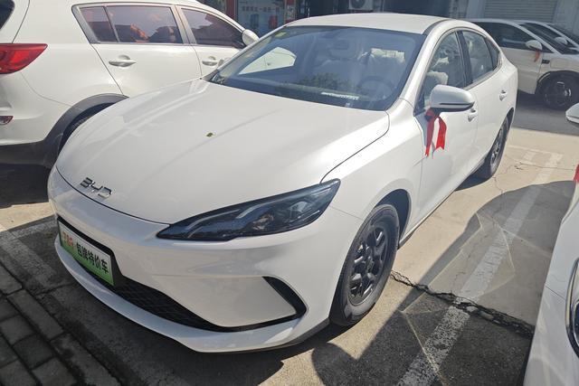 Seal 05DM 2025 Smart Driving Version DM-i 55KM Luxury