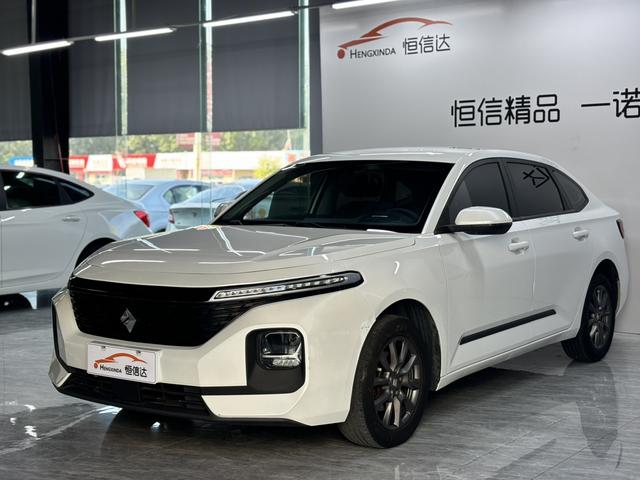 Baojun RC-5 2020 1.5L manual Zhiyao Luxury